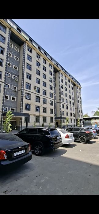 Квартира  сотилади