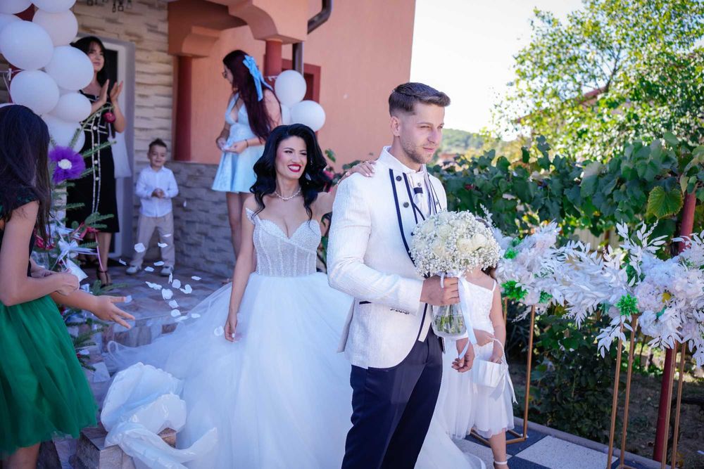 Nuntă | Botez | Cununie | Foto / Video / Audio / Preturi ACCESIBILE!