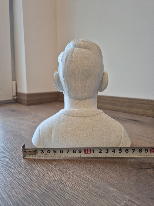 Lionel Messi statuie bust. Leo Messi statue 20 cm