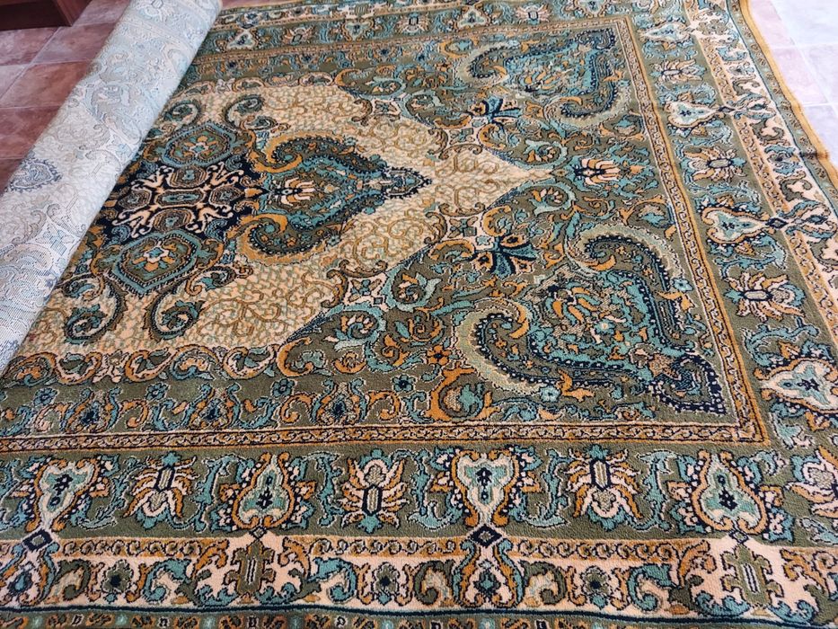 ..Продам ковры..