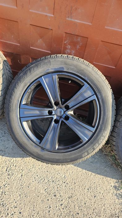 Продавам 4 броя джанти със зимни гуми за BMW X5 e70 18-ки