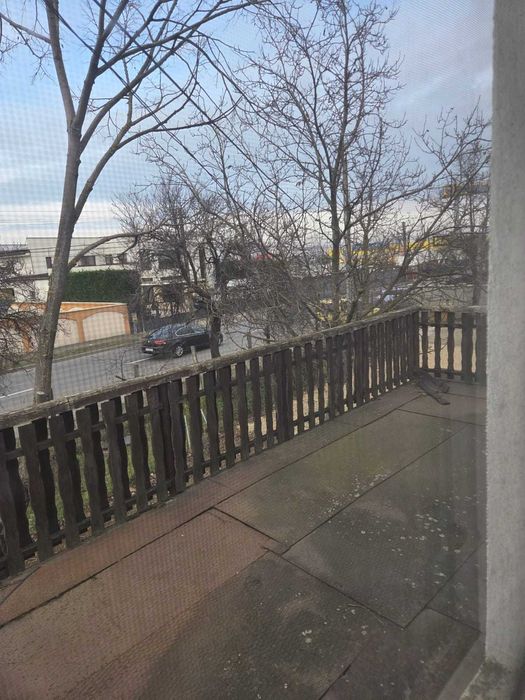 Inchiriere spatiu de birouri cu parcare