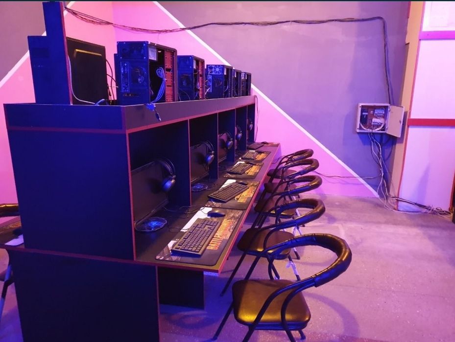 Game club uchun 10dona kompyuter