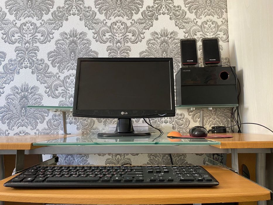 Компьютер сатылады столымен отличное состояние