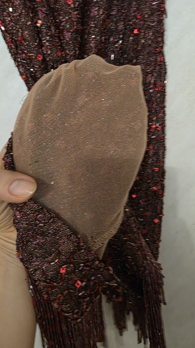 Вечернее платье вышитое бисером