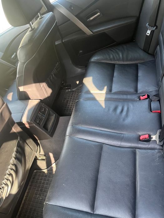 Bara capota aripi bmw e60 e61