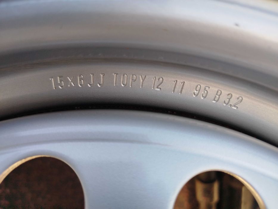 Диски R15 на Mitsubishi Galant