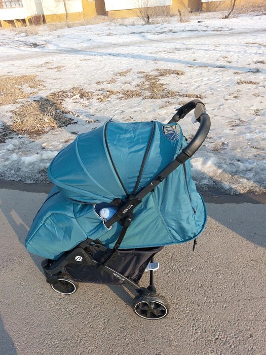 Детские коляска зима лето.