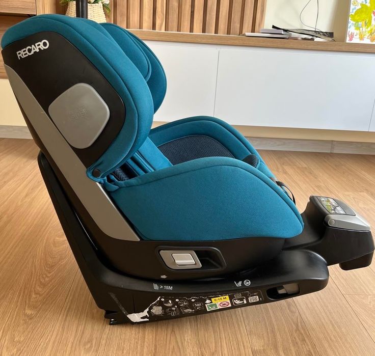 Столче за кола Reccaro Salia, Isofix