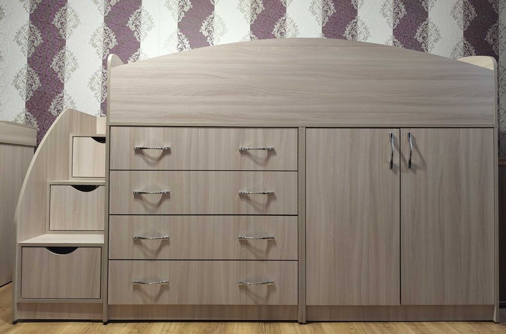 Кровать-шкаф для детей и подростков + матрас