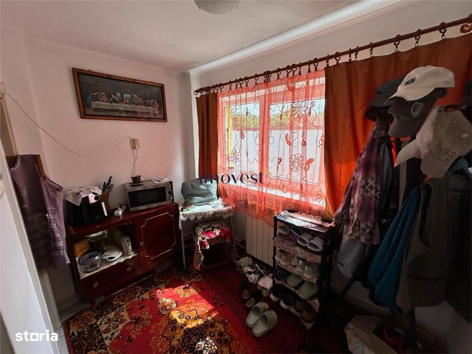 Casa spatioasa de vanzare in Satu Mare | Zona Aurel Vlaicu | Curte Com