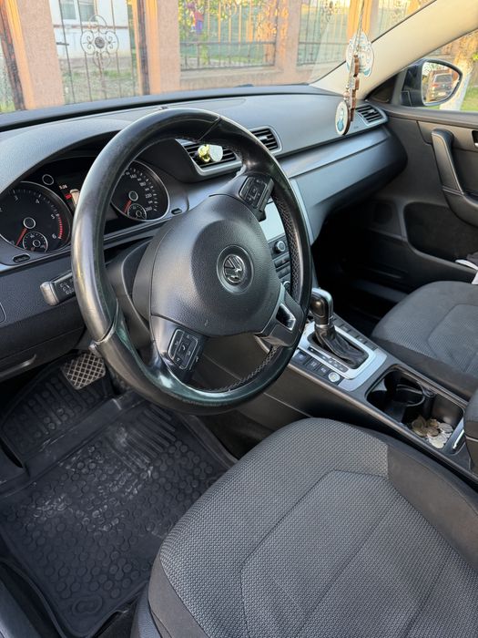 Volkswagen Passat R line 2015