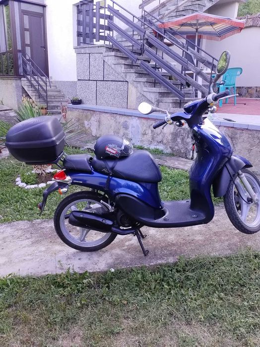 Продавам мотоциклет Ямаха,50 cc. Много добро състояние качвасе и караш със всички документити за регистрация.
