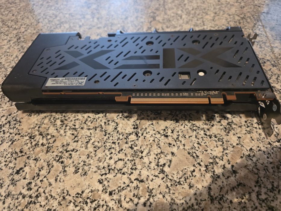 Placa video AMD RX 5600 XT 6GB