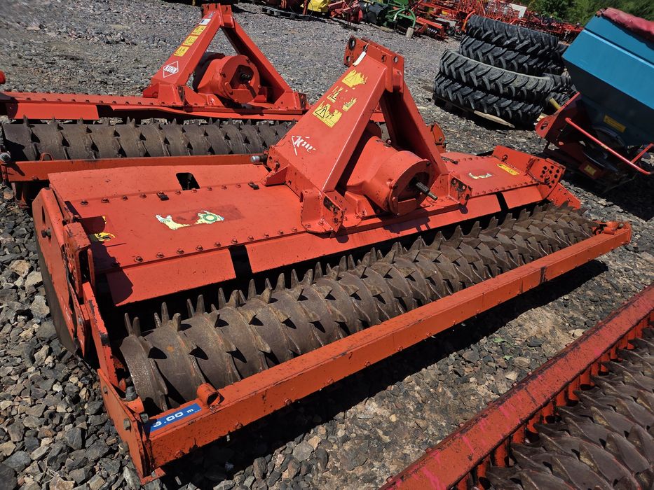 Freza Grapa Rotativa Kuhn HRB 302D