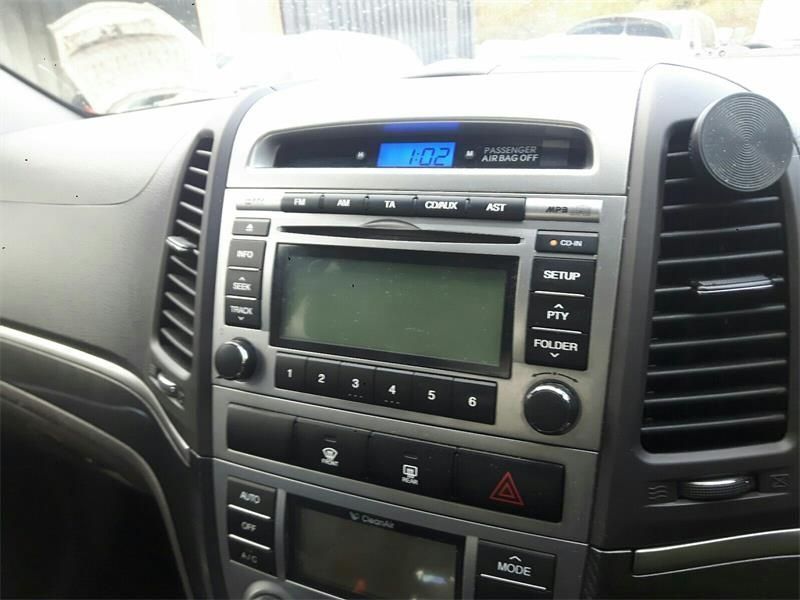 Racitor gaze Hyundai Santa Fe 2011 suv 2.2