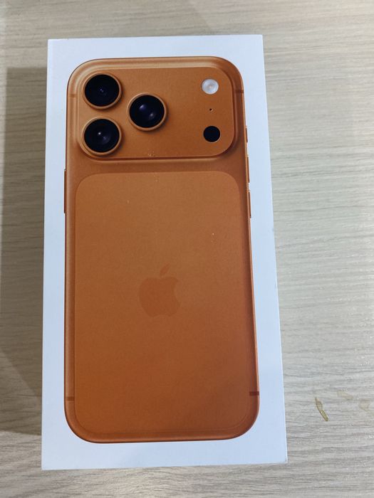 Продам Iphone 17 pro 256gb