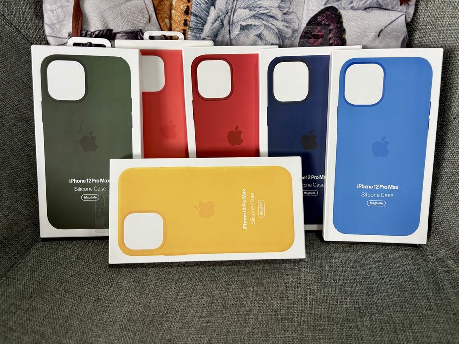 Husa silicon cu Magsafe iPhone 12 Pro Max