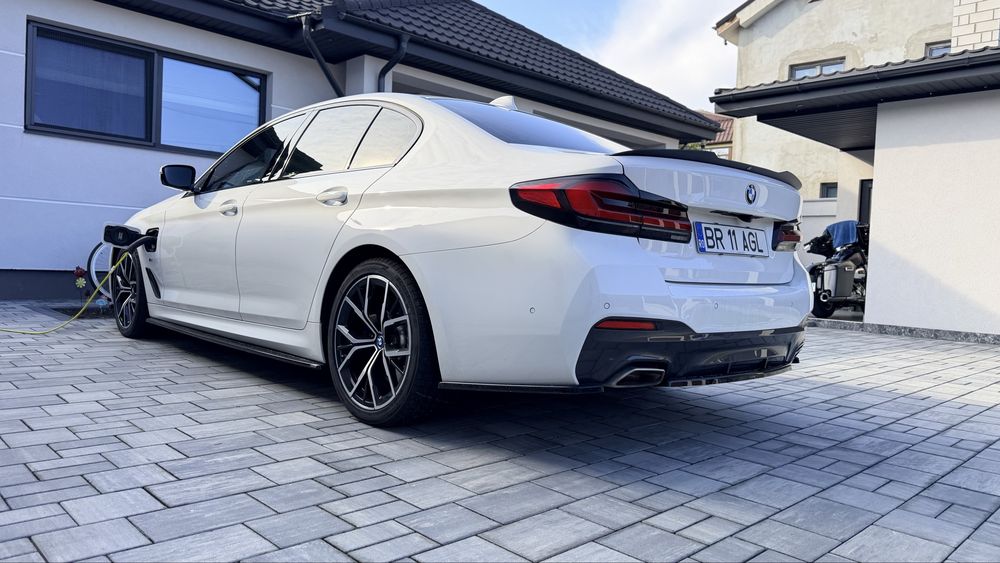 BMW 5 Series 2021 — imagine 4