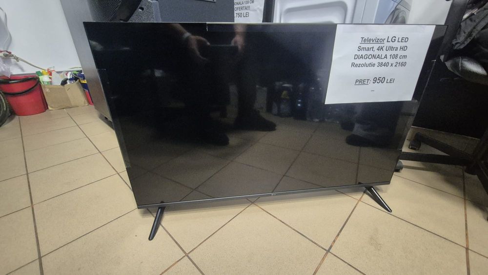 LG Smart TV 4K Ultra HD – diagonală 108 cm