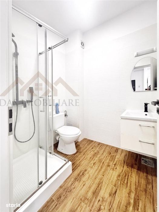 2 camere, bloc nou , balcon , loc de parcare, str. Lamaitei