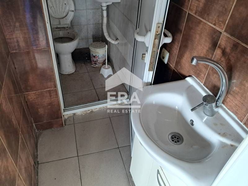 Дава се под наем Заведение в Варна, Трошево - 65 кв.м за 716 € - Снимка #4