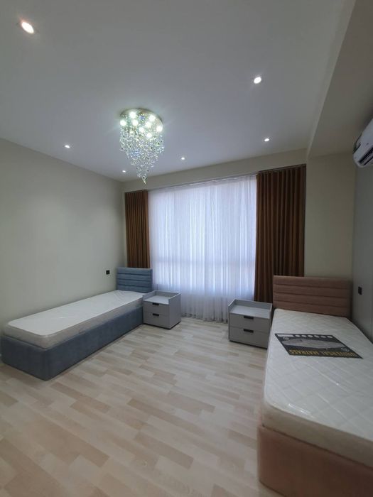Продается 3х ком кв-ра, ЖК Prestige Gardens, ор-р: Южный вокзал, 82м²
