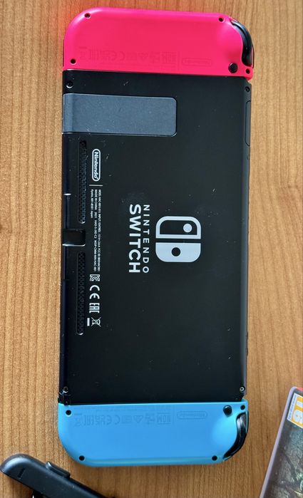 Nintendo Switch V2 (Пълен комплект) + игра Diablo 3