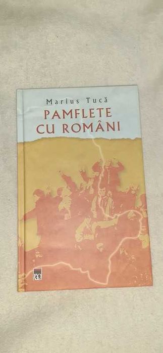 Carte Pamflete cu romani - Marius Tuca