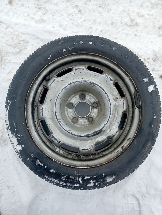 Запаска Тойота хендай на 15