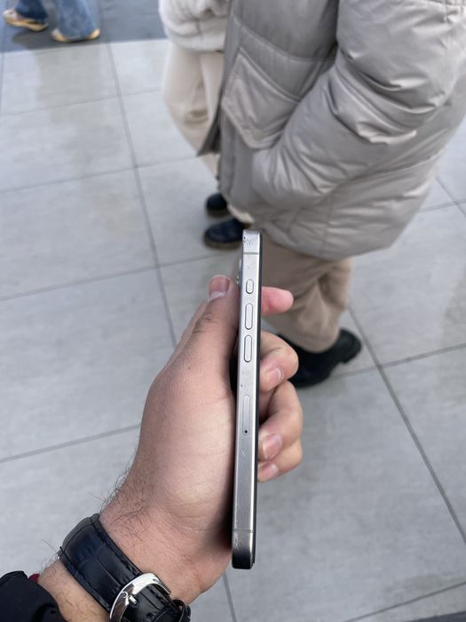 Iphone 15 Pro 128 tali