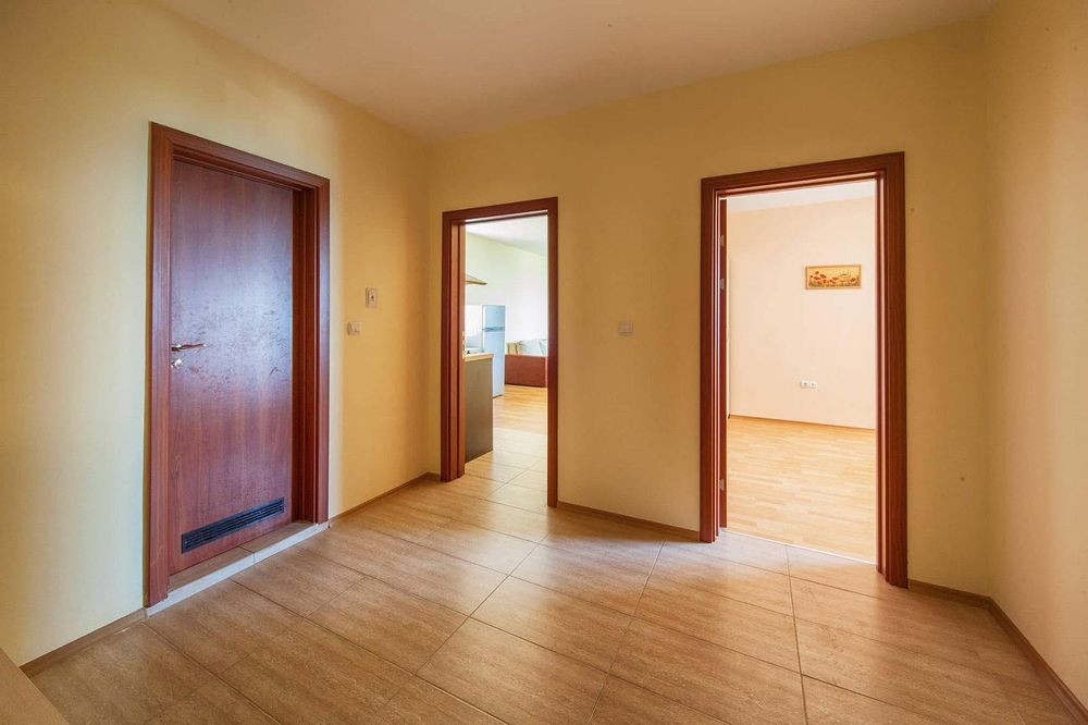 Двустаен апартамент, под наем, м-т Ален мак