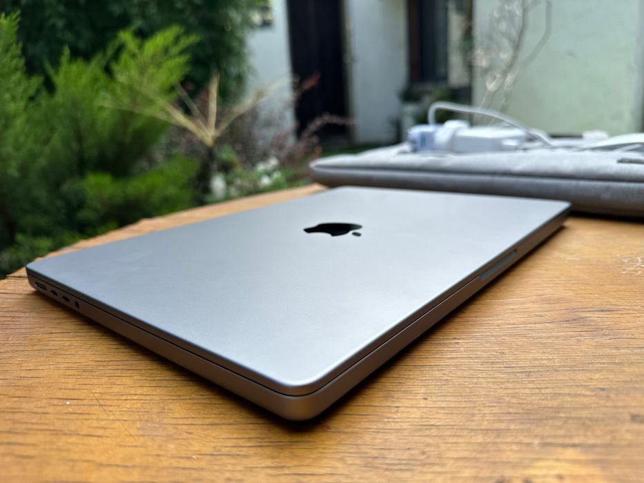 MacBook Pro 14 M2 Pro 16/512