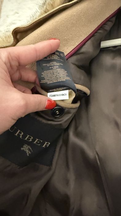 Burberry-дамско палто