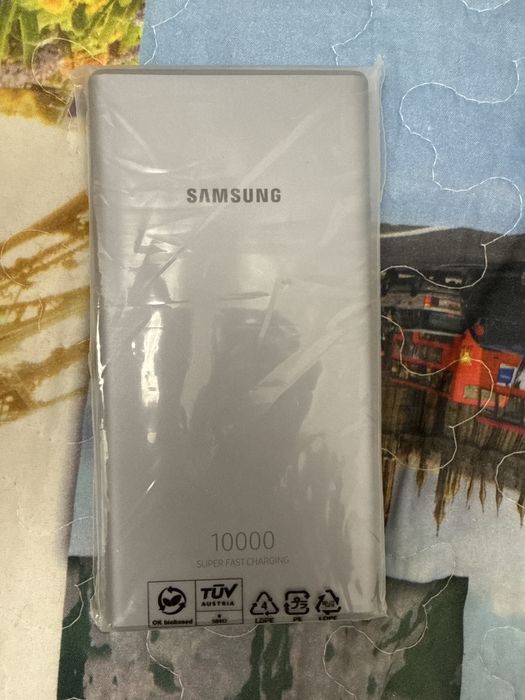Пауэрбанк sumsung