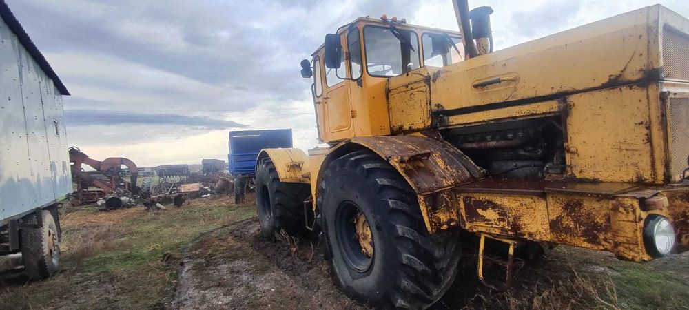 Продам  трактор К  700