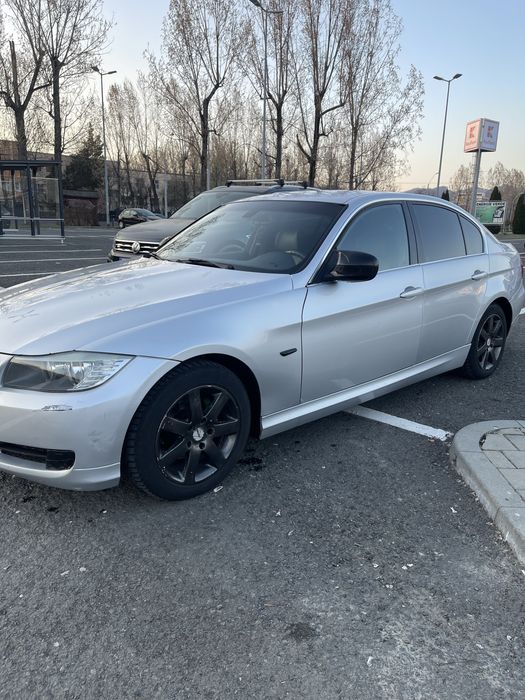BMW 3 Series 2010 — imagine 4