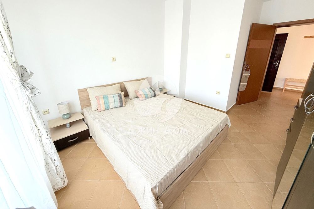 Продава се Тристаен апартамент в к.к. Слънчев бряг - 85 кв.м за 576 €/кв.м - Снимка #3