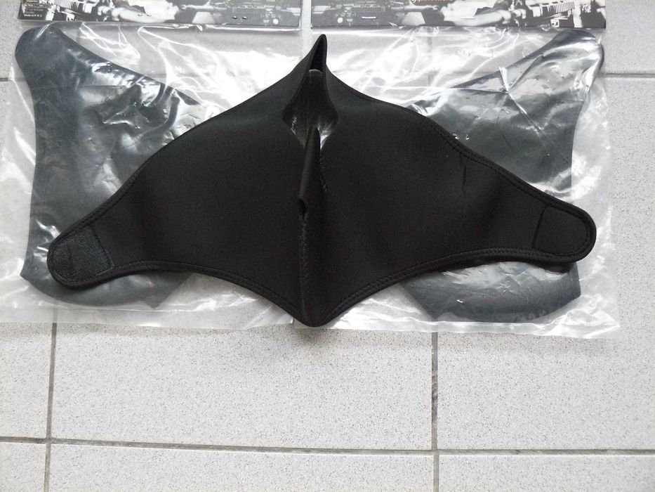 Masca/Cagula Protectie Airsoft Pt Fata Black Din Neopren Dragon GFC