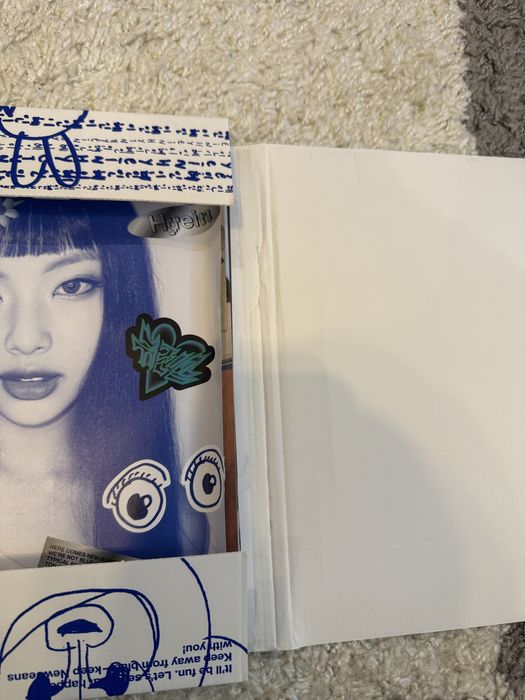 Album k-pop NewJeans Hyein version cd box