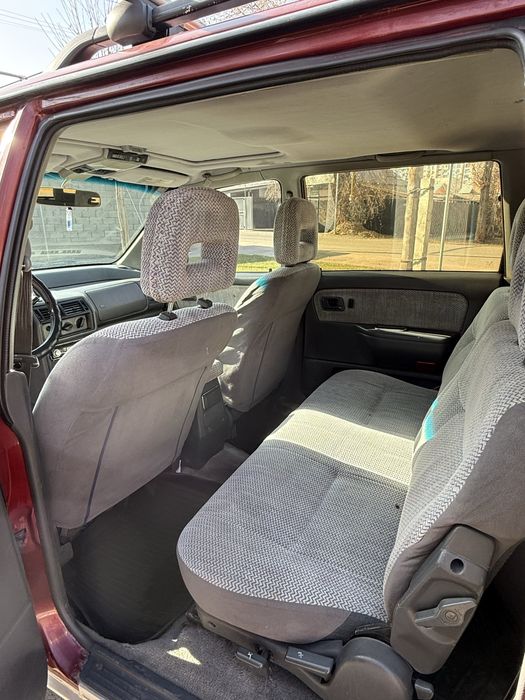 Продаю Mitsubishi space wagon