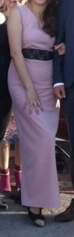 Продам платье нарядное