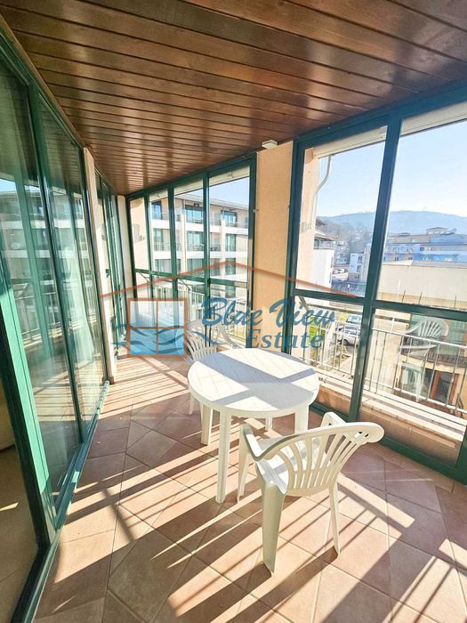 Двустаен апартамент на първа линия в Балчик