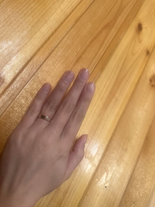 Продам кольцо золотое 585