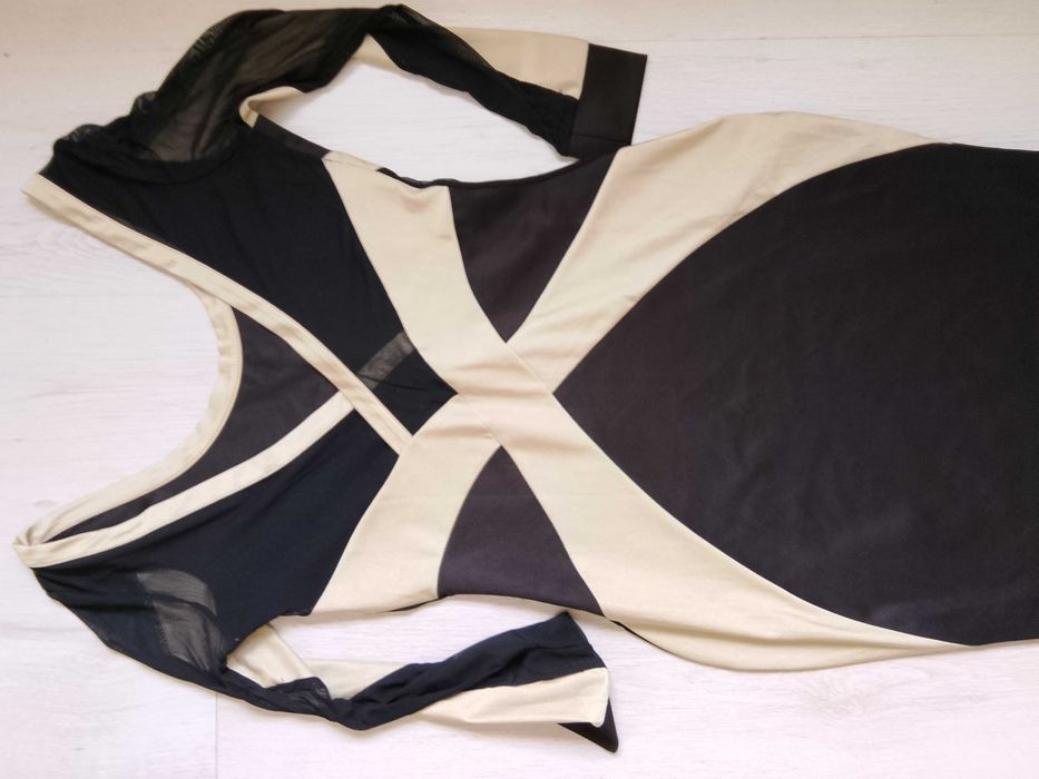 Уникална рокля ..