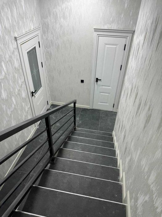 Дом 4 комнаты 1.5 сотки 2 этажа Азербайджанский центр, Мирабадский р-н