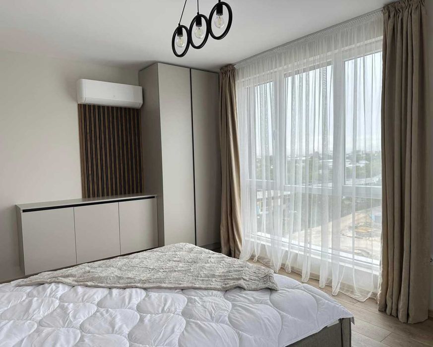 Продава се Тристаен апартамент в Пловдив, Съдийски - 121 кв.м за 780 €/кв.м - Снимка #2