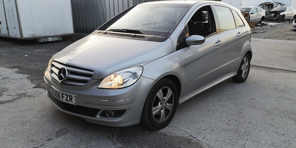 НА части W245 B180 CDI Автомат 177k km Mercedes Б класа