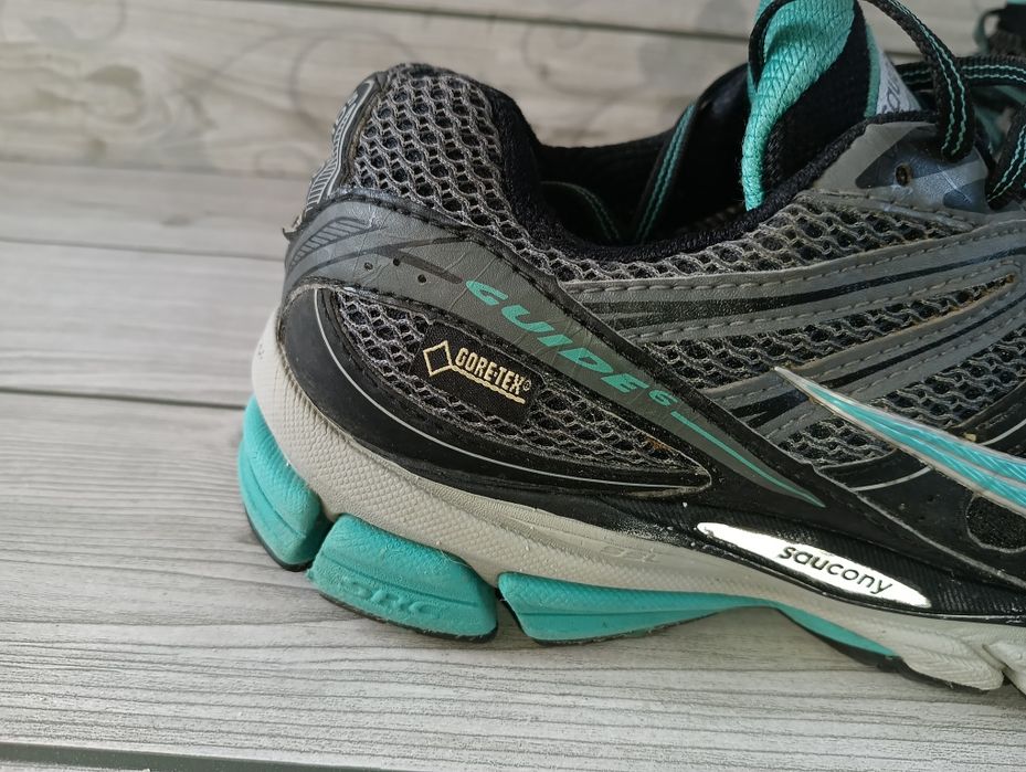 Saucony Gore tex N 37,5