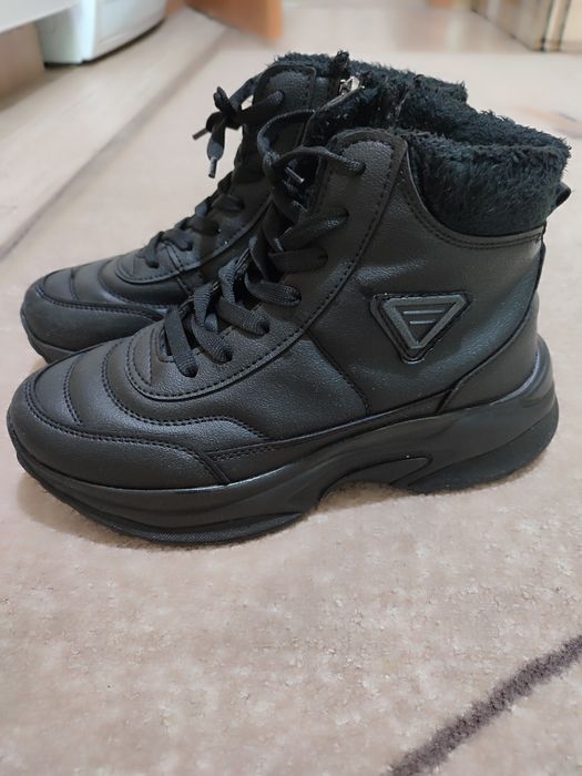 Дамски маратонки